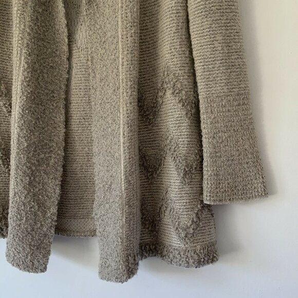 Angel Of The North M Open Long Cardigan Sweater - Picture 10 of 10
